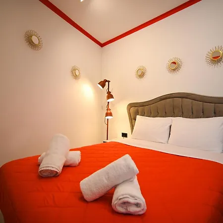 Plaka Central Suite By Zeussuites-3