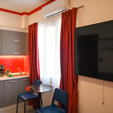 Plaka Central Suite By Zeussuites-2